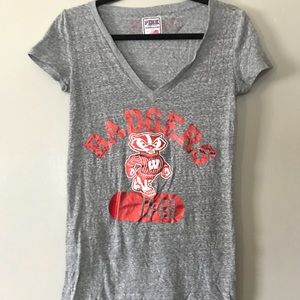 VS Pink Wisconsin Badgers T-shirt